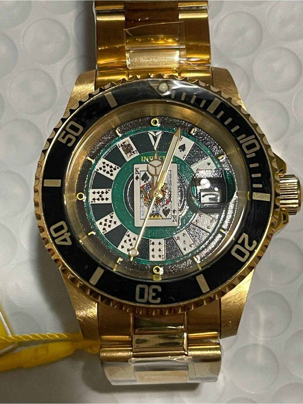 Invicta Pro Diver House of Cards Men's Watch - 40mm. Gold NEW